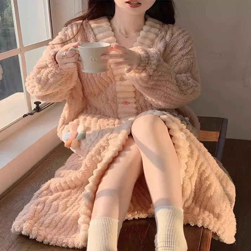 女性のパッド入り厚手暖かいローブ冬長袖ナイトガウンフランネル - Bathrobe のレビューと価格