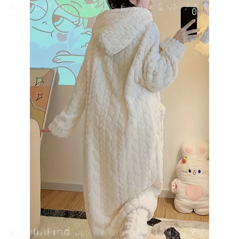 レディースフランネルローブ 秋冬用 コーラルフリース ロング - Bathrobe のレビューと価格