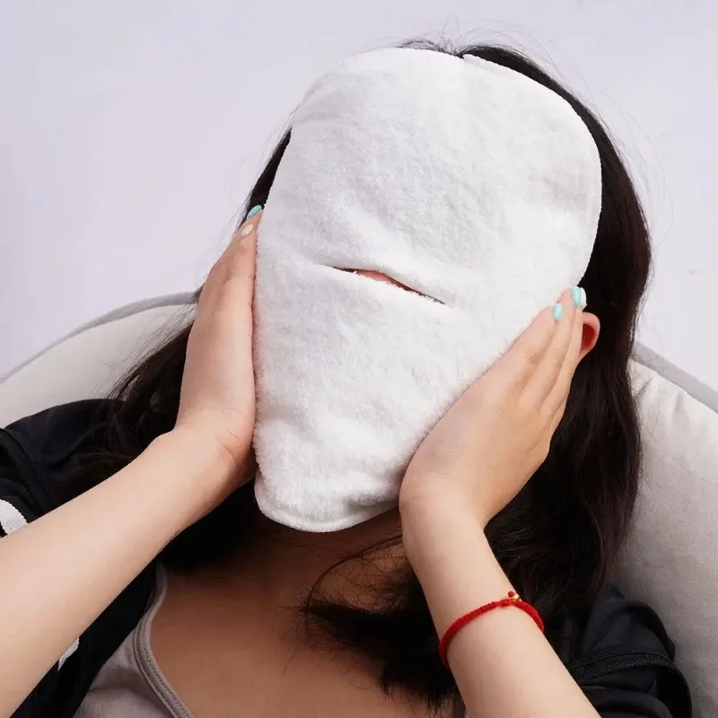 繰り返し使えるホット＆コールドコンプレッションフェイスタオル - Face Steamer のレビューと価格